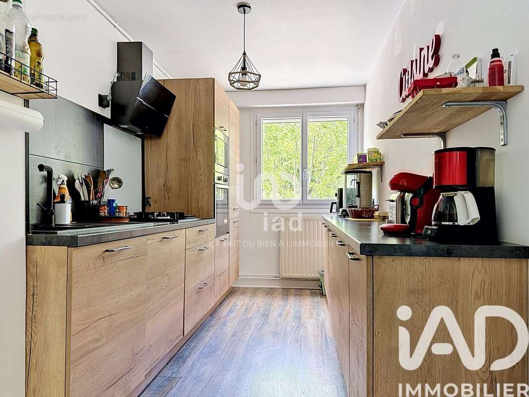Photo 2 - Appartement à SAINT-PRIEST
