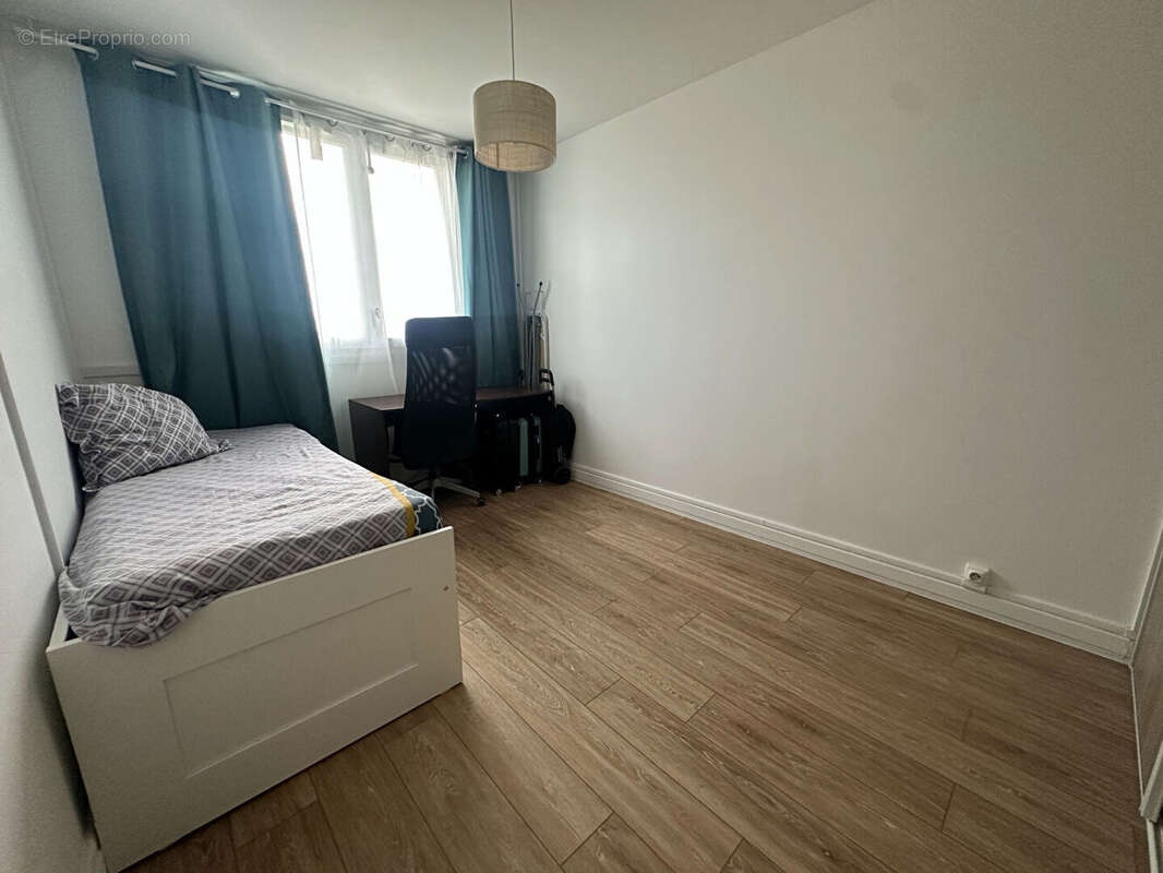 Appartement à EPINAY-SUR-SEINE