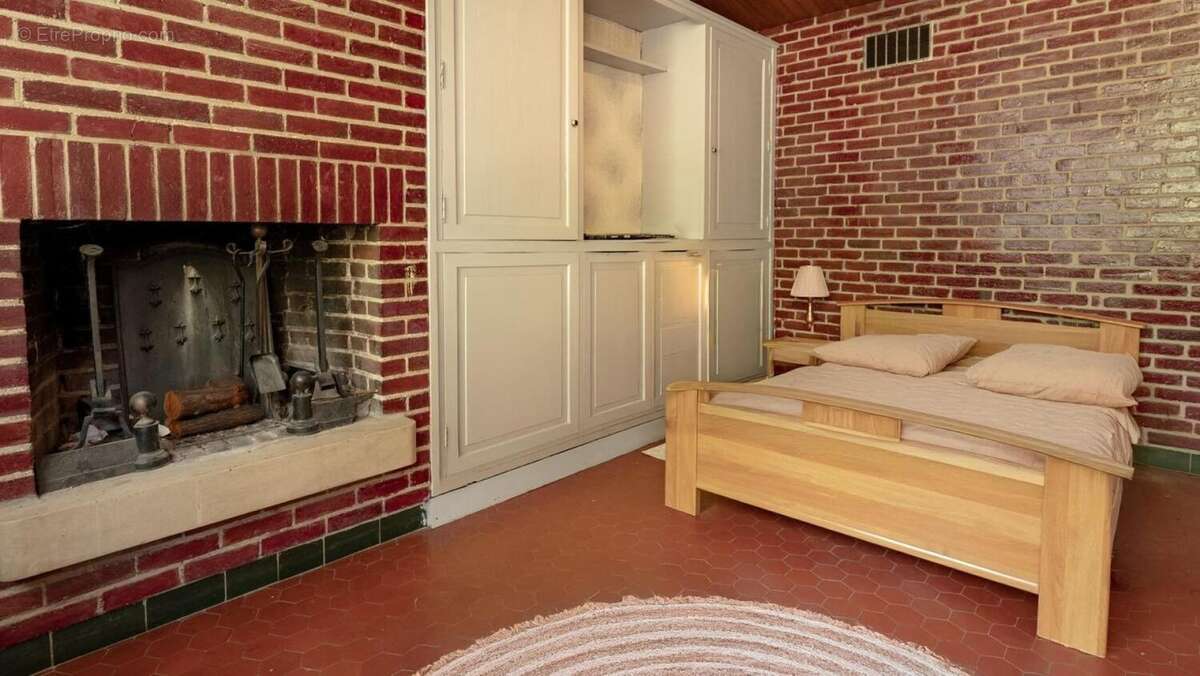 Photo 6 - Maison à LAMORLAYE