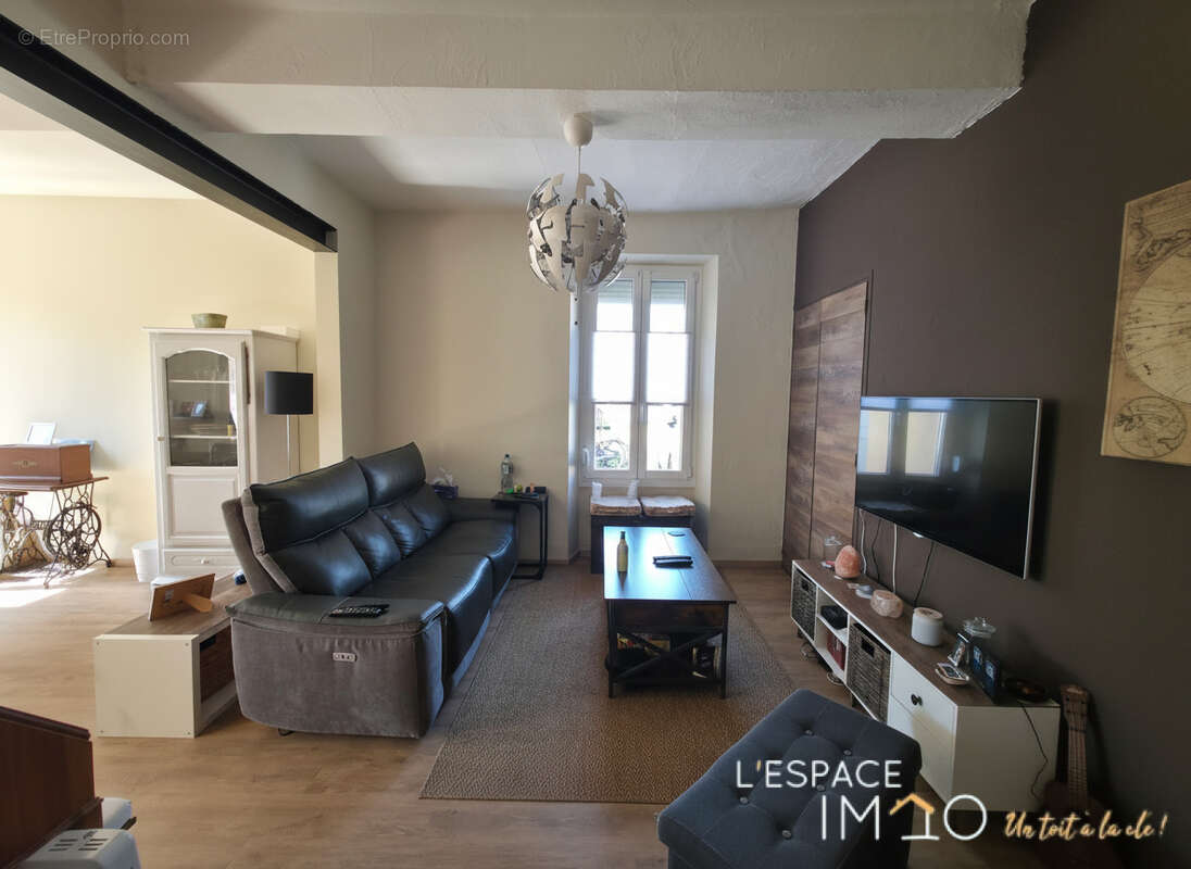 Appartement à OPPEDE