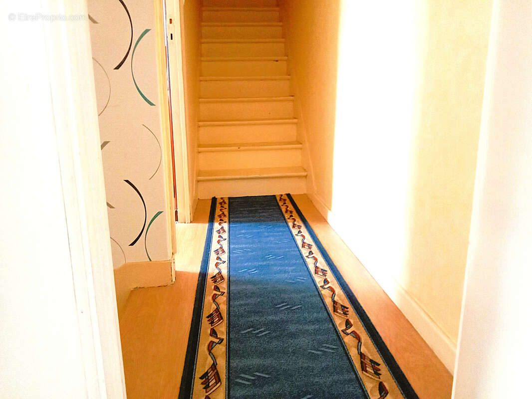 Maison à BEAUVILLIERS