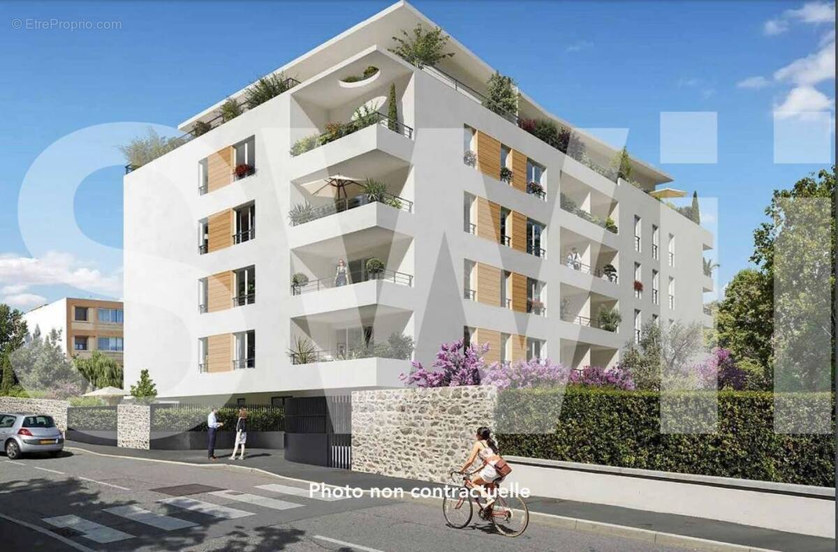 Appartement à MARSEILLE-8E