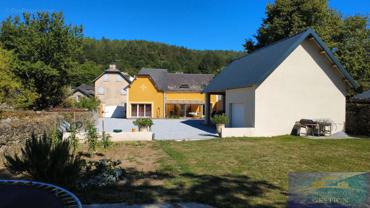 Maison de caractère familiale proche de lourdes - photo 3