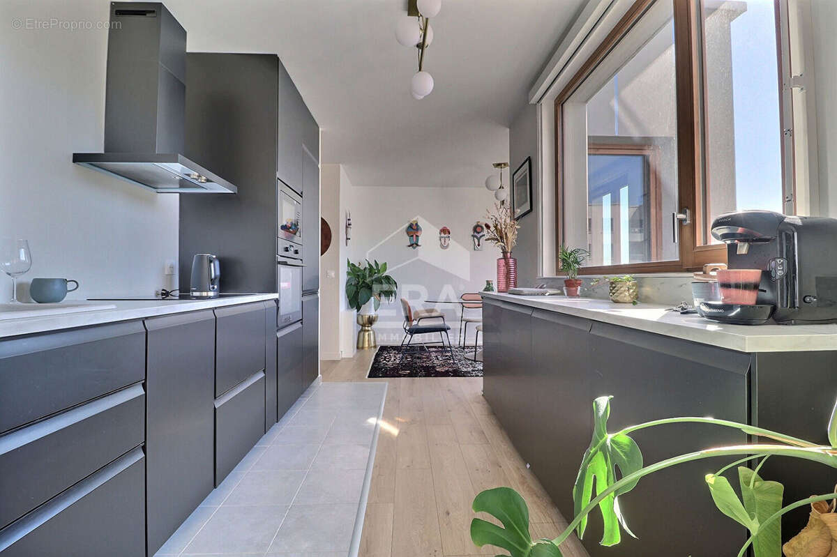 Appartement à SAINT-DENIS