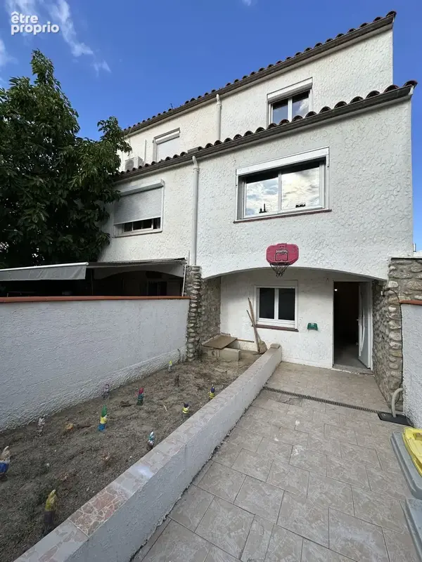 SAINT CYPRIEN (66750) Maison 3 faces, 3 chambre et cour, à rénover - photo 13