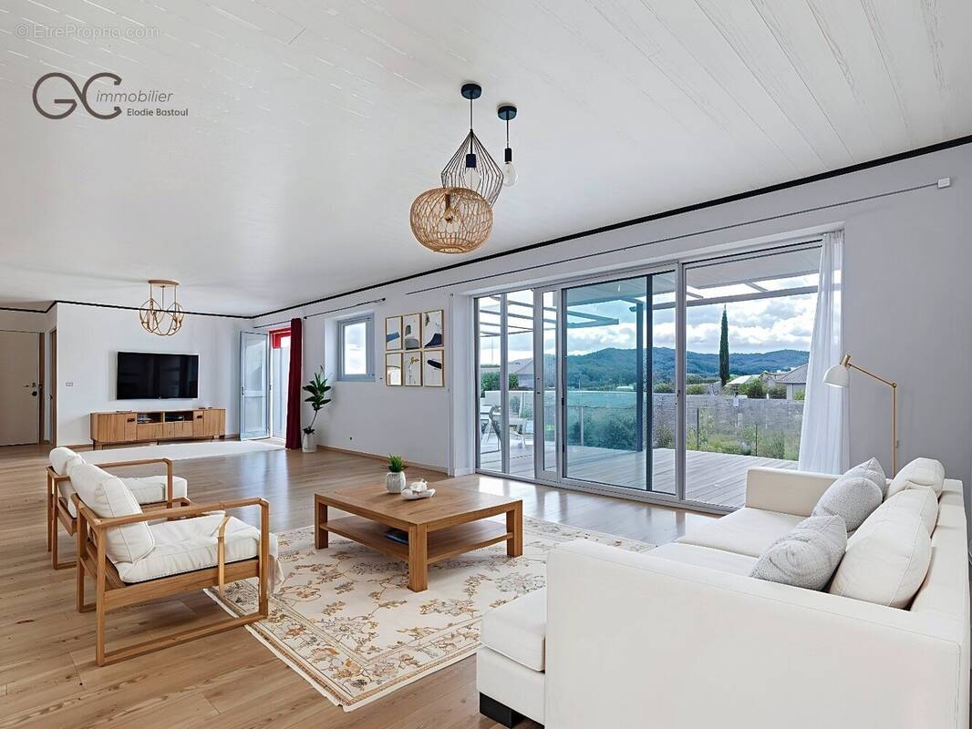 Maison à CESSENON-SUR-ORB