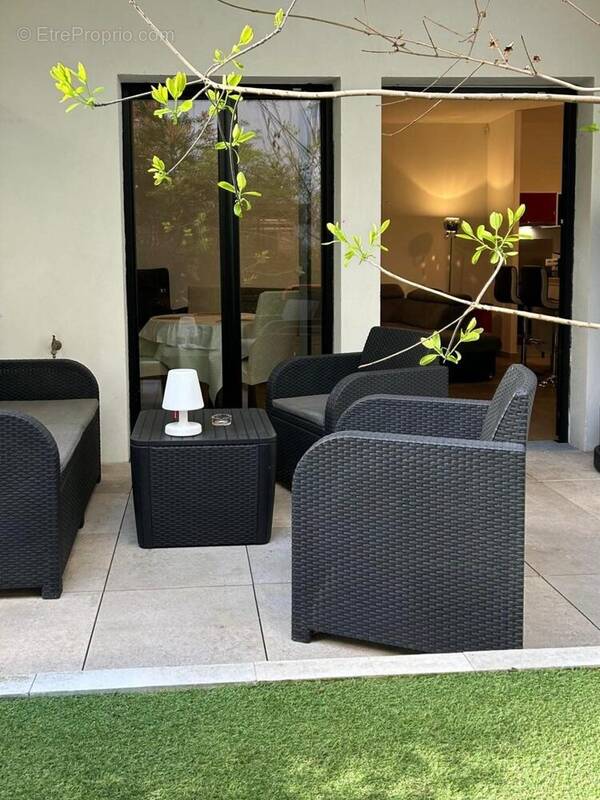 Appartement à SURESNES