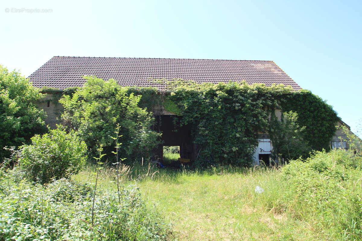Maison à SAINT-POURCAIN-SUR-BESBRE