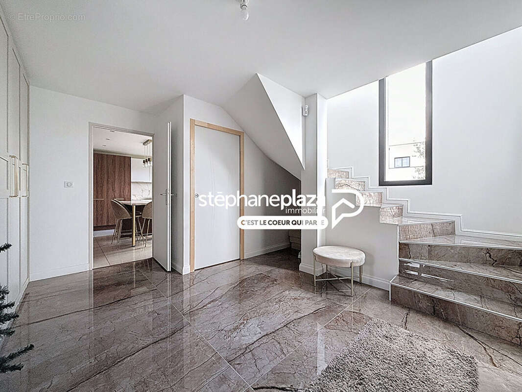 Maison à JOUE-LES-TOURS