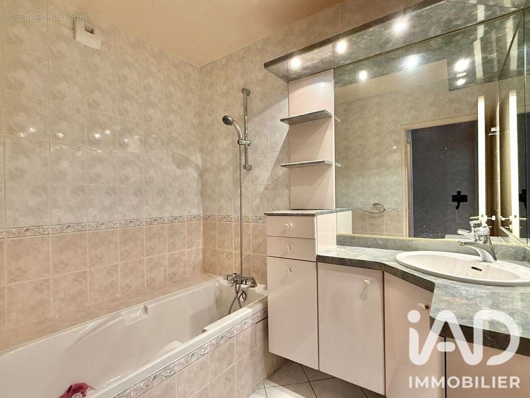 Appartement 80 m² à Chilly-Mazarin  - photo 7