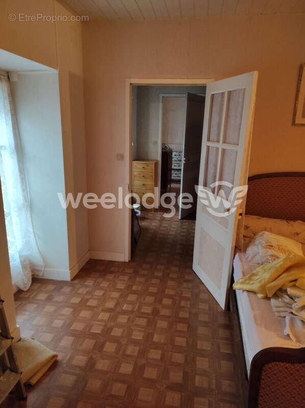 Maison à CHATELLERAULT