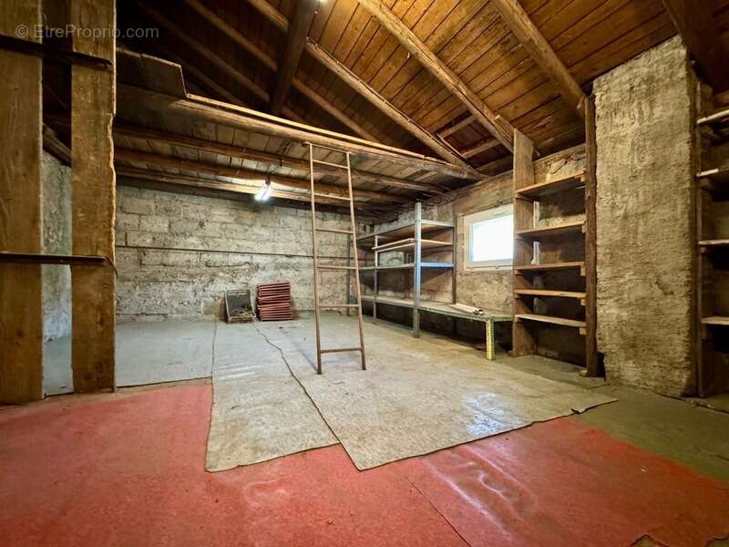 Maison à VAL-ET-CHATILLON