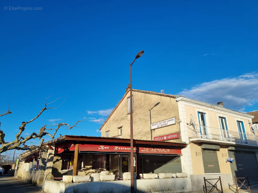 Commerce à SISTERON