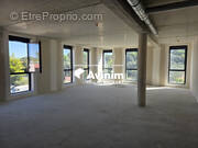 Commerce à VENDARGUES