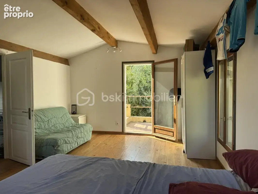 À La Roquebrussanne ( 83136), maison de charme dans un écrin de nature avec panorama exceptionnel, terrain 5689 m2 et piscine - photo 18