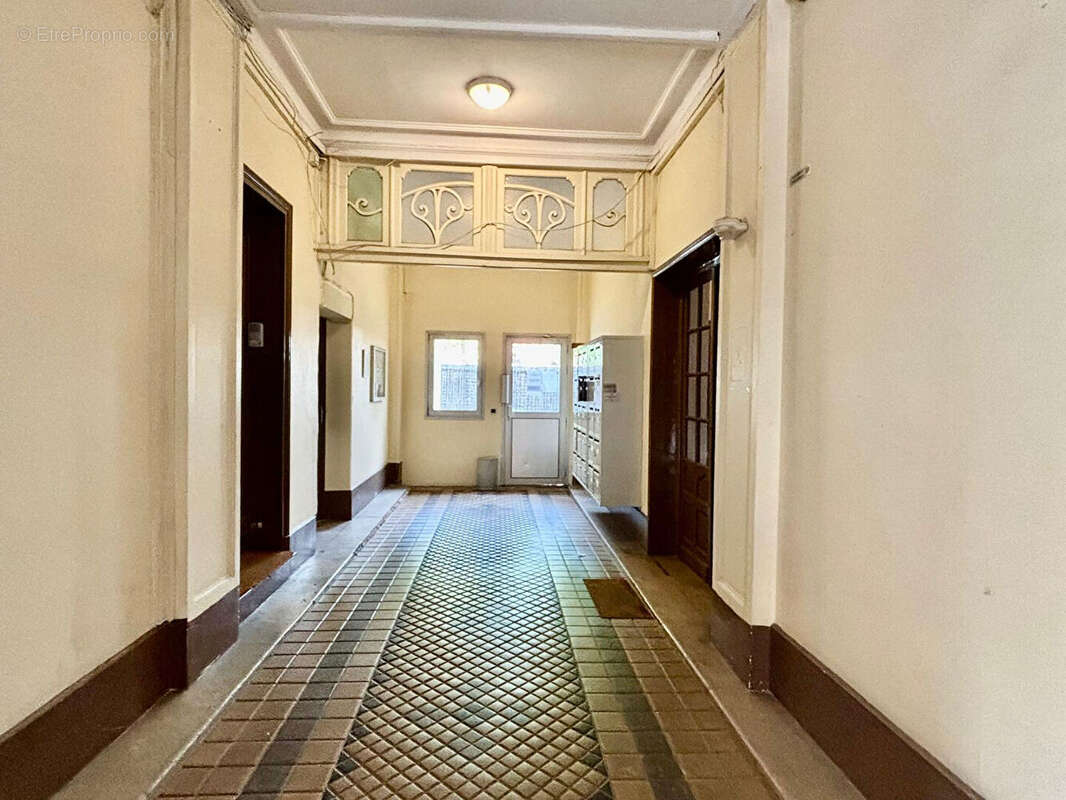 Appartement à ISSY-LES-MOULINEAUX