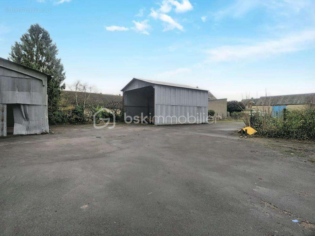 Maison à GONDREVILLE