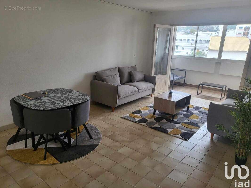 Photo 4 - Appartement à SAINT-DENIS
