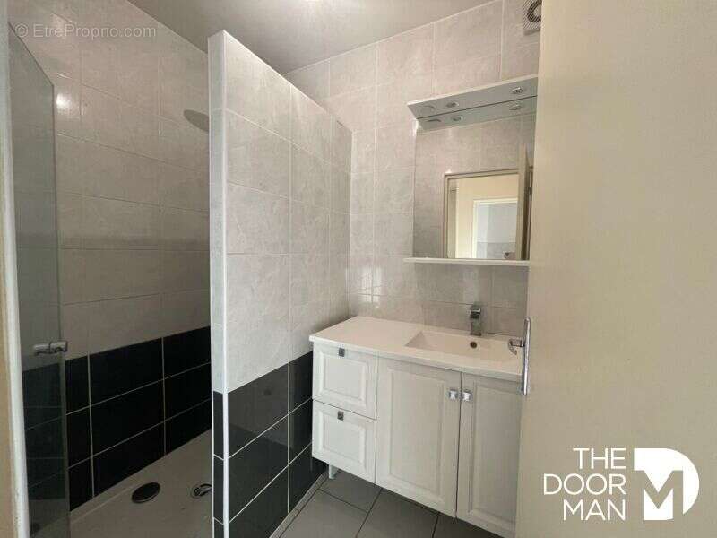 Commerce à DOULAINCOURT-SAUCOURT