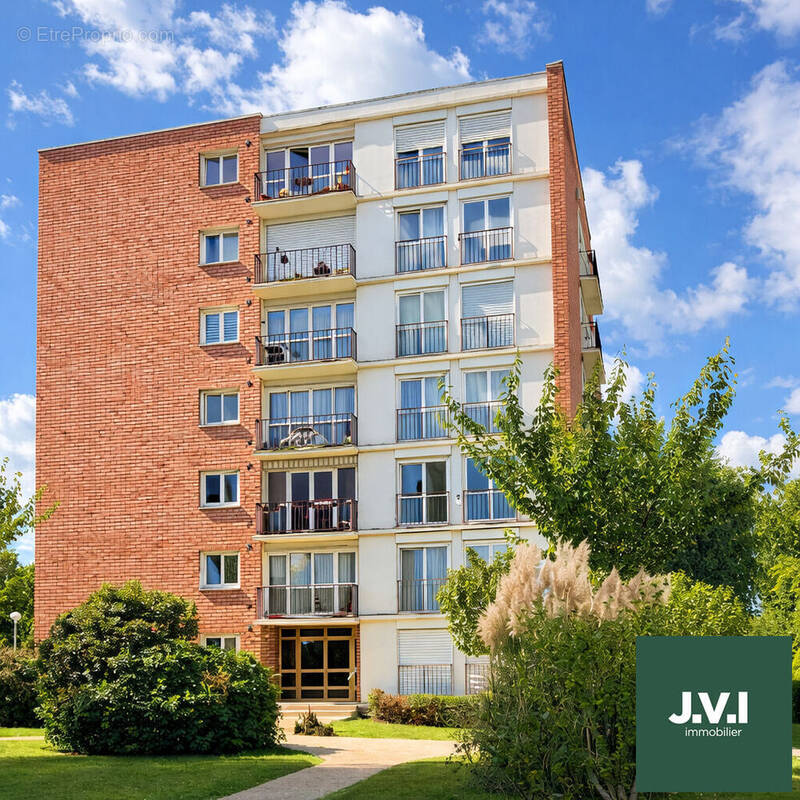 Appartement à ENGHIEN-LES-BAINS