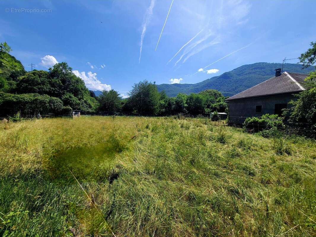 Terrain 737 m² à Fronsac  - photo 2