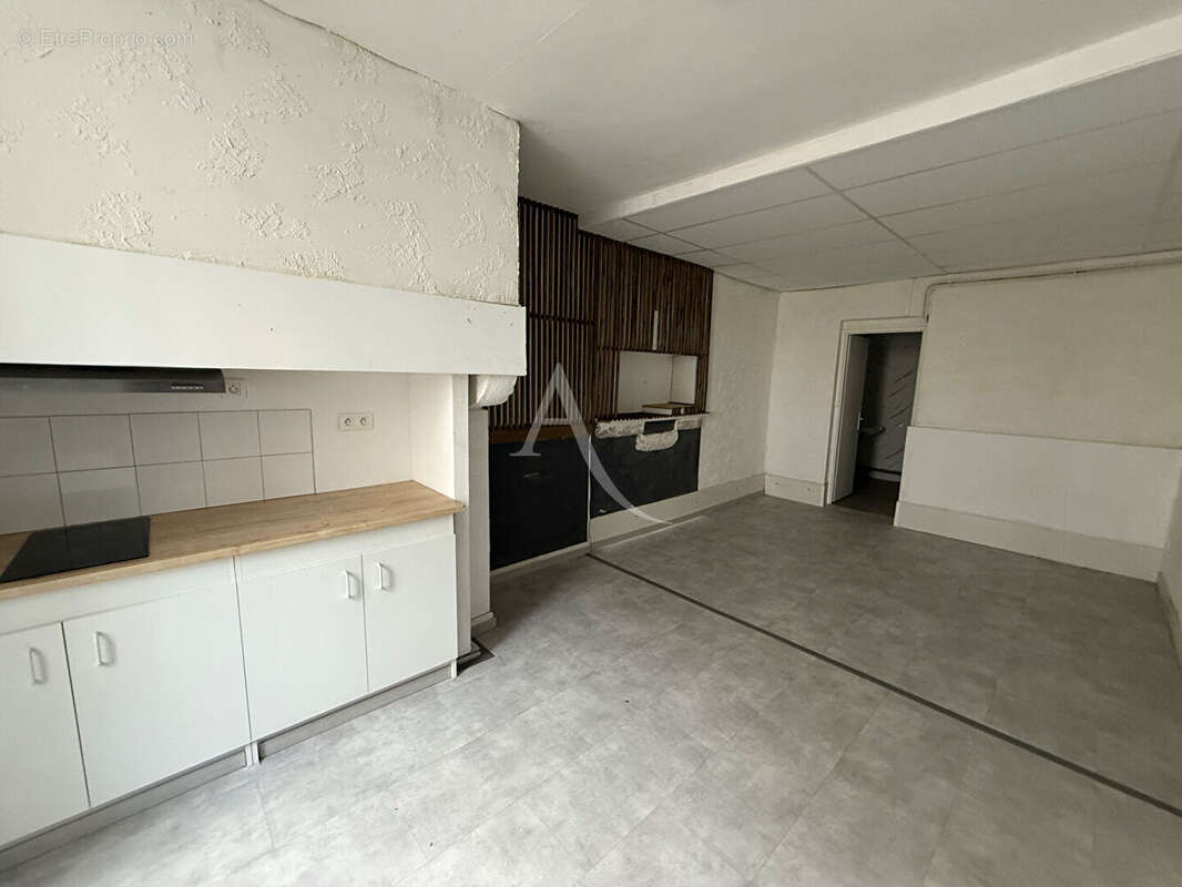 Spécial investisseur immeuble centre ville  Jurancon 11 pièce(s) et terrain - photo 9