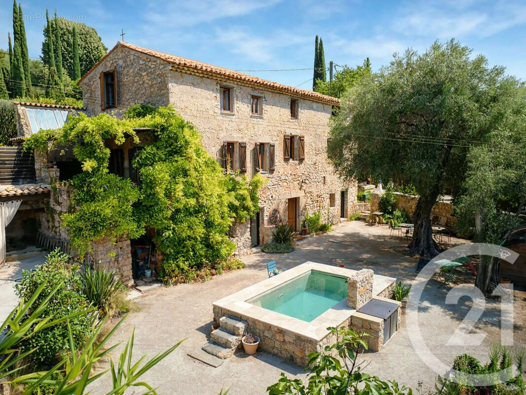Maison à OPIO