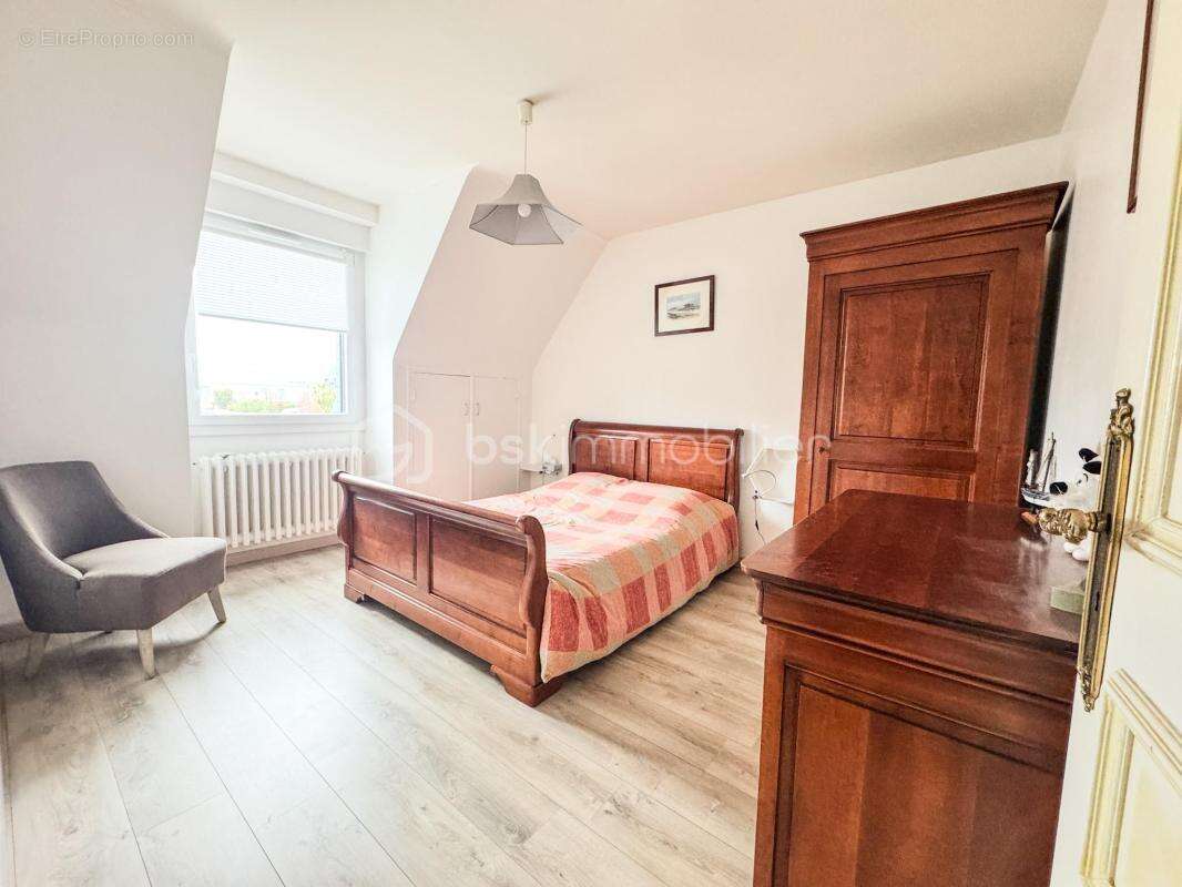 Maison à NOYAL-SUR-VILAINE