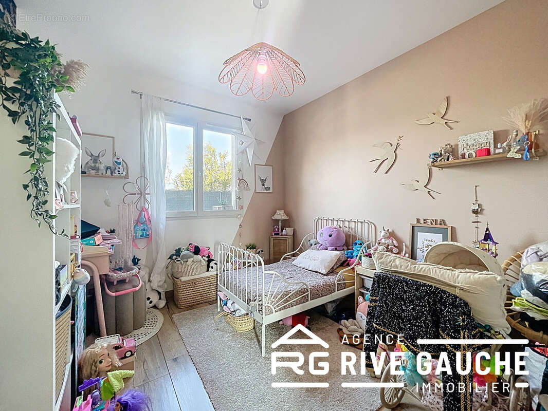 Maison à SAINT-MAURICE-L'EXIL