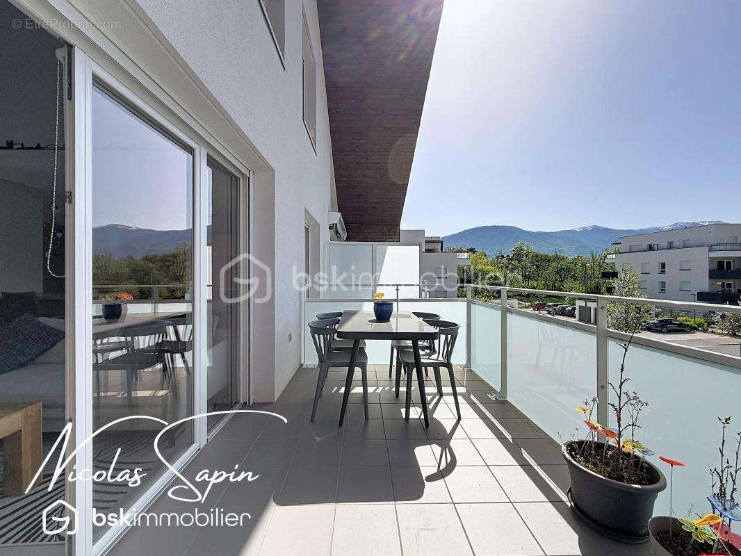 Appartement à VARCES-ALLIERES-ET-RISSET