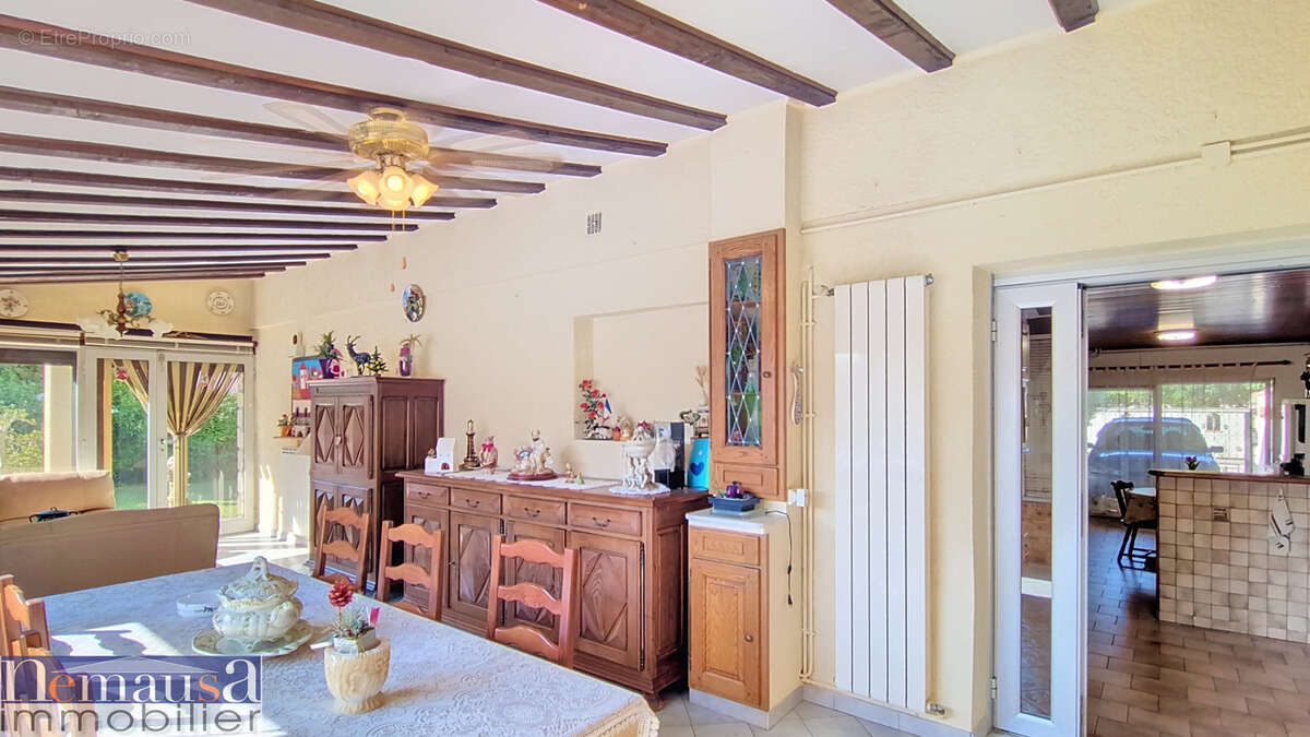 Maison à RODILHAN