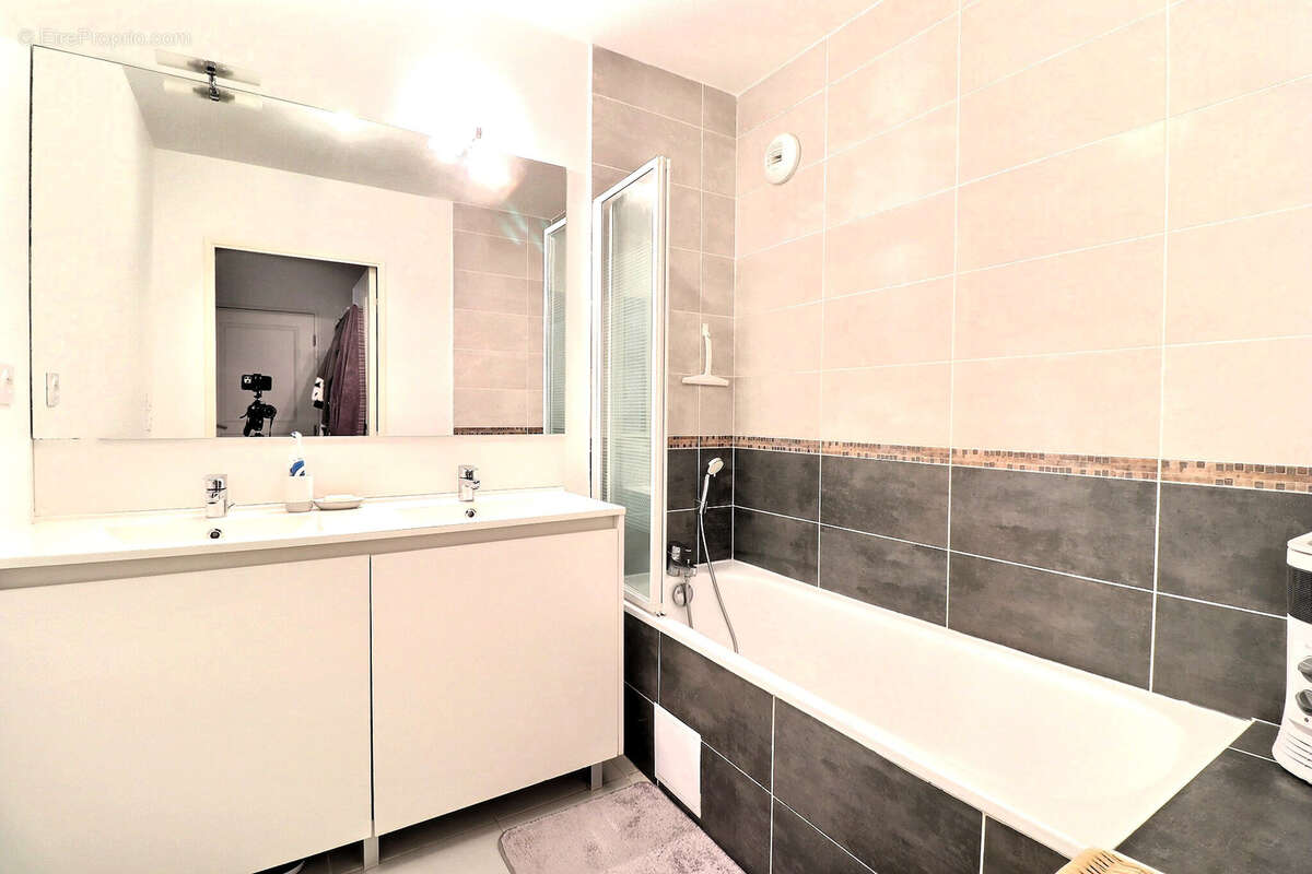 Appartement à SAINT-CYPRIEN