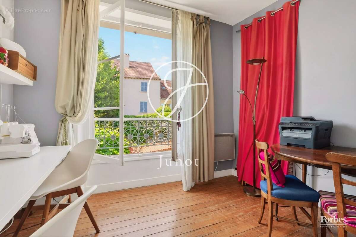 Maison à MARLY-LE-ROI