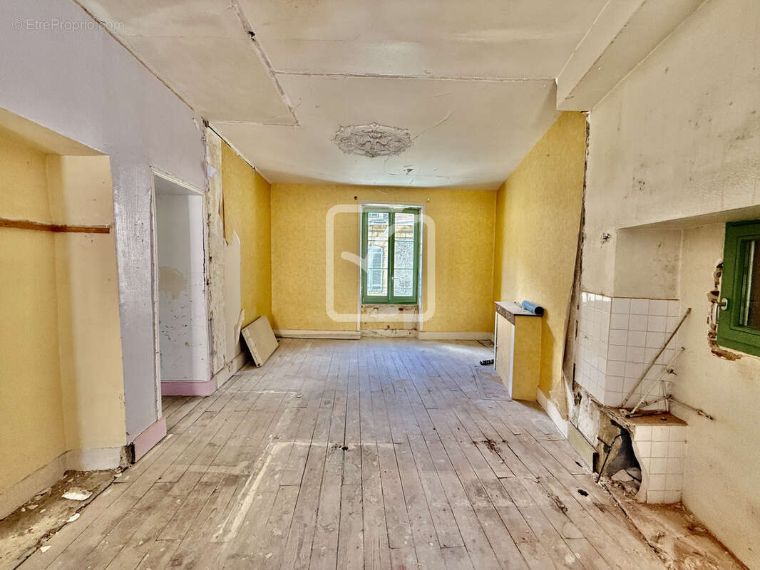 Appartement à SARLAT-LA-CANEDA