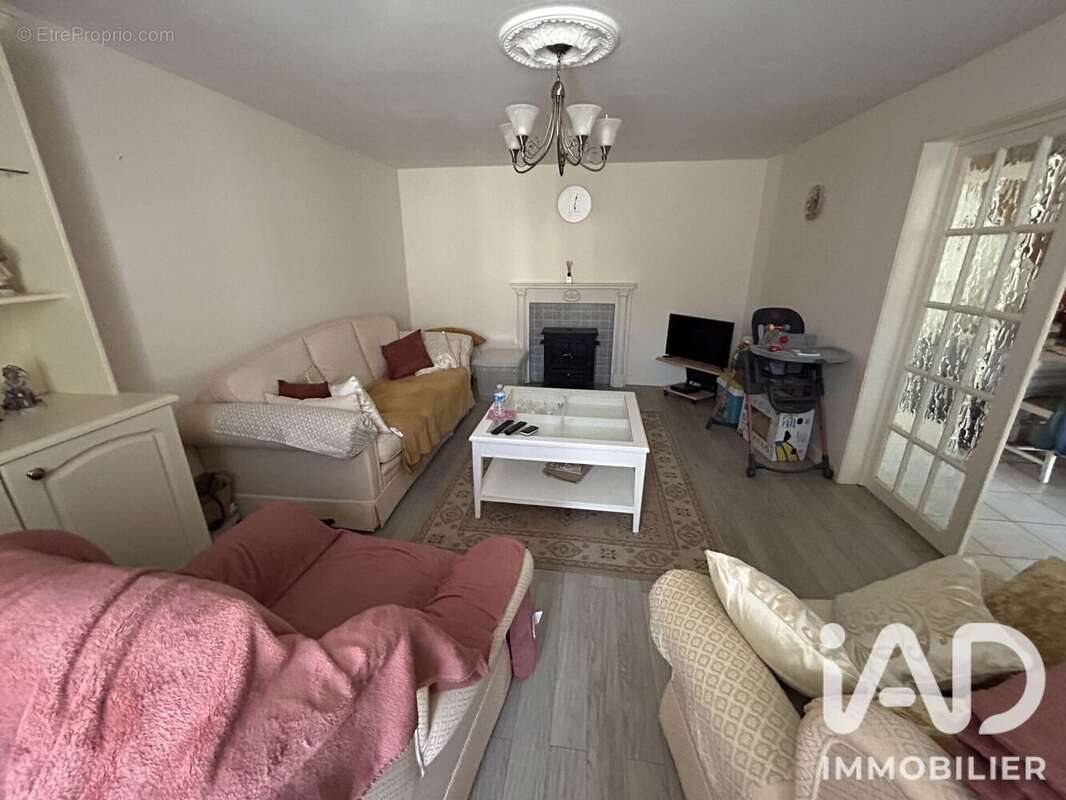 Maison 103 m² à Sacierges-Saint-Martin  - photo 4