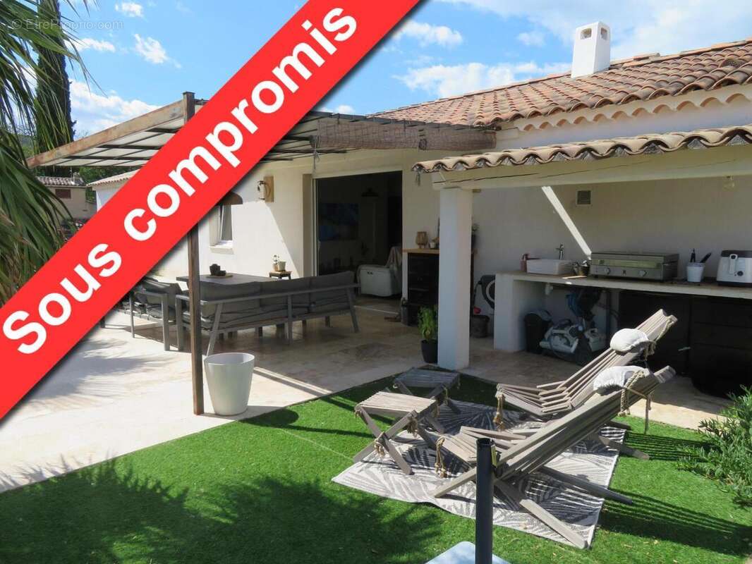   - Maison à DRAGUIGNAN