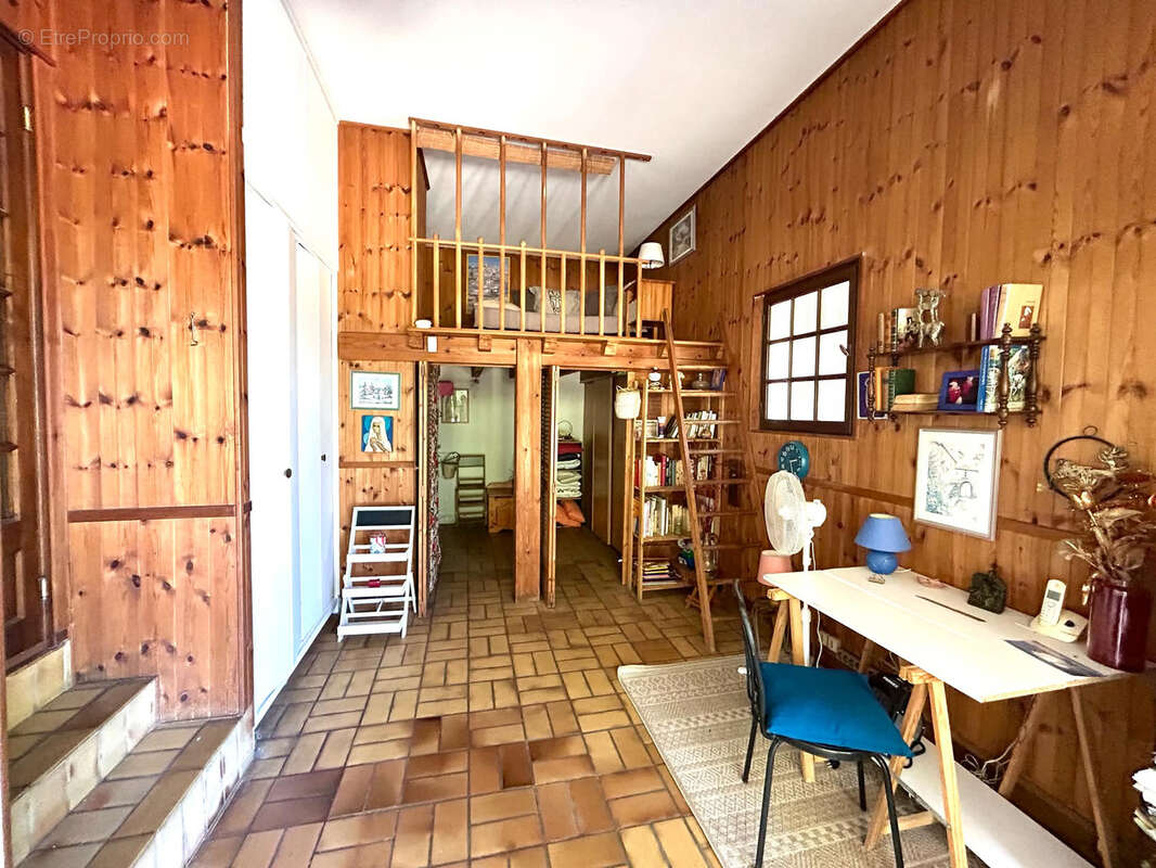 Maison à LABARTHE-SUR-LEZE