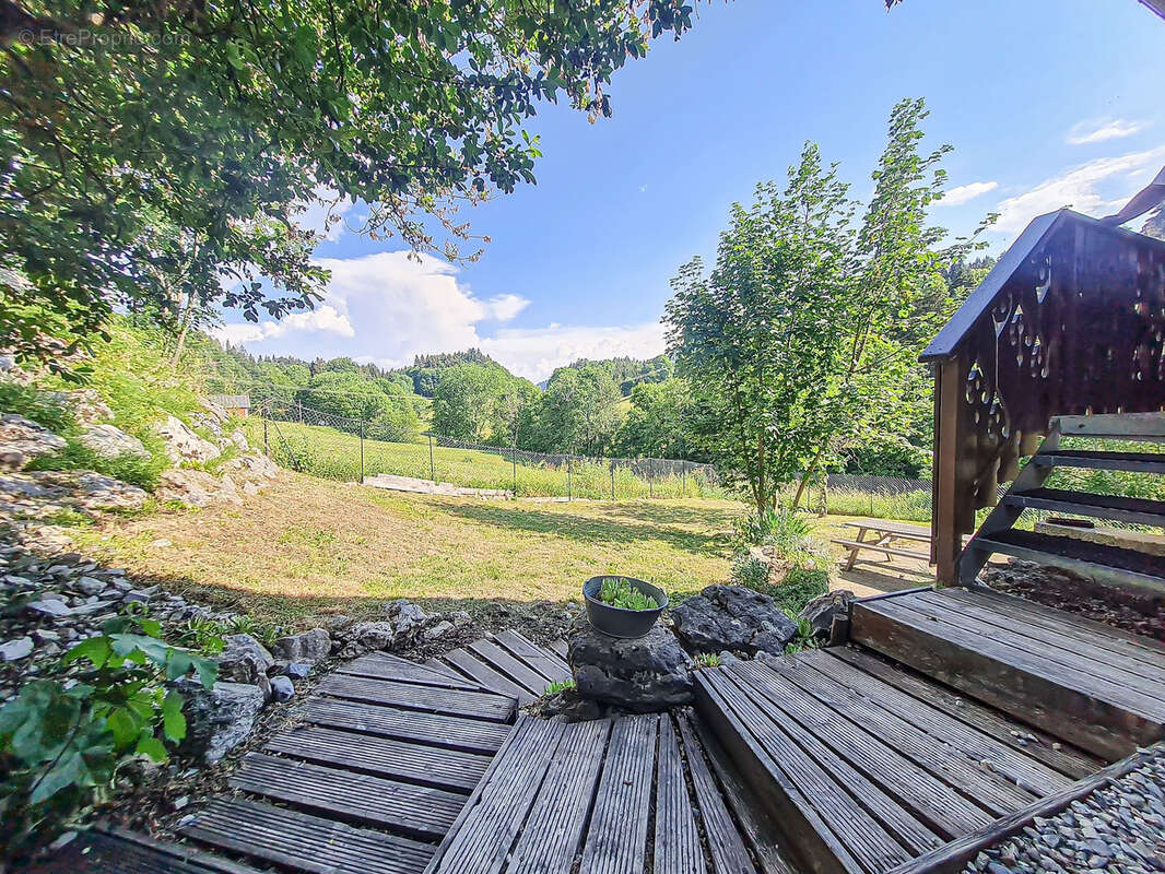 Chalet de 100m2 - parcelle de 800m2 - bogeve 74250 - photo 5