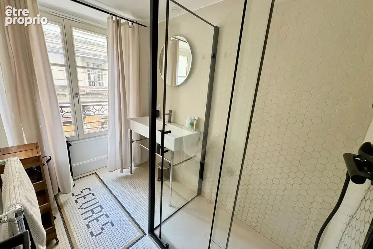 Appartement 3 pièces 65 m² à vendre à Paris-7e (75007) - photo 7