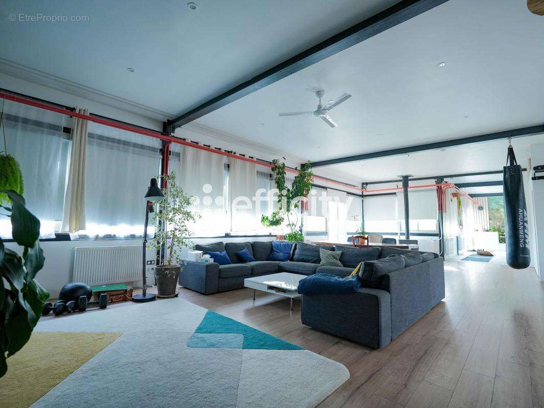 Maison à SAINT-CYR-EN-VAL