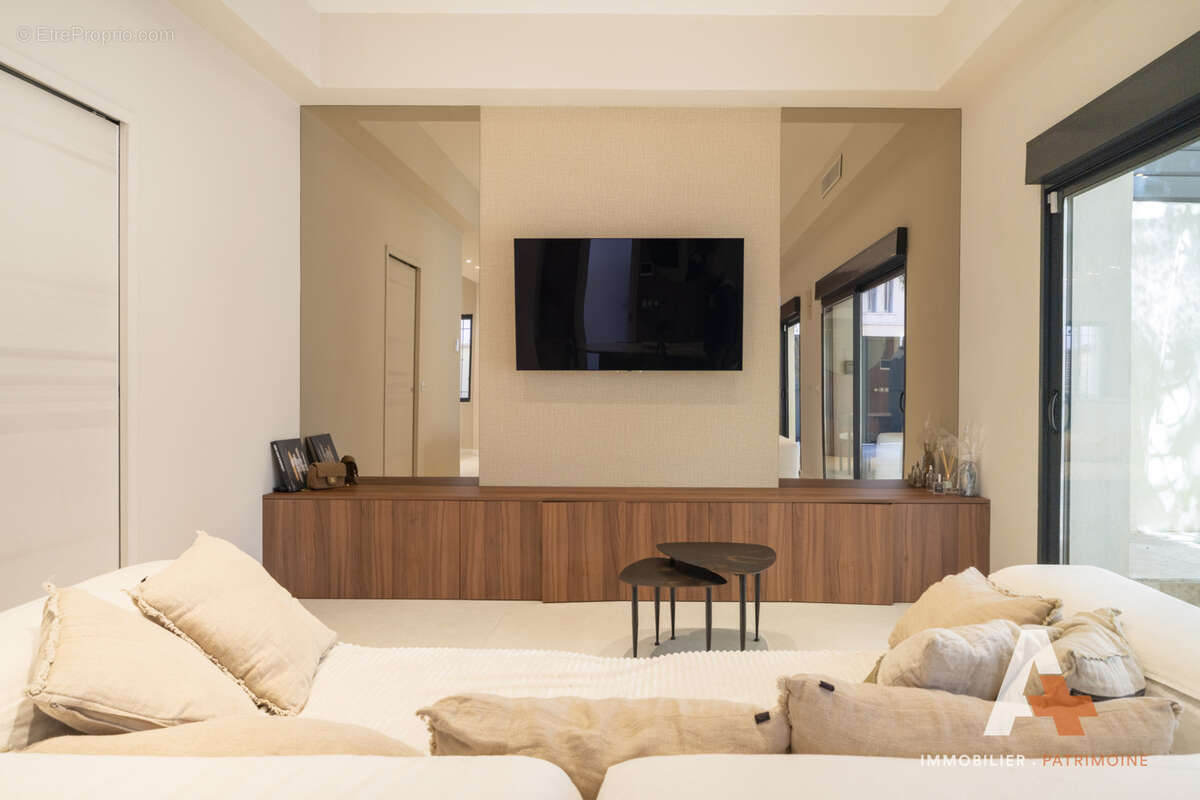 Maison à MARSEILLE-8E