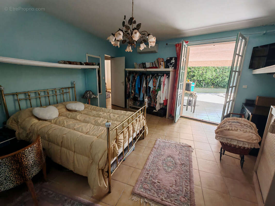 Maison à HYERES