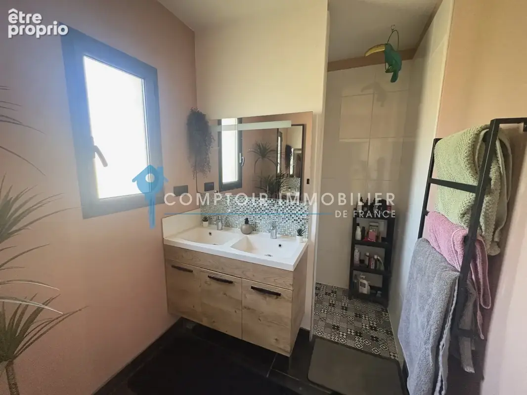 Dépt Hérault (34) A Vendre sur Teyran Maison contemporaine T4 avec Piscine et Garage - photo 7
