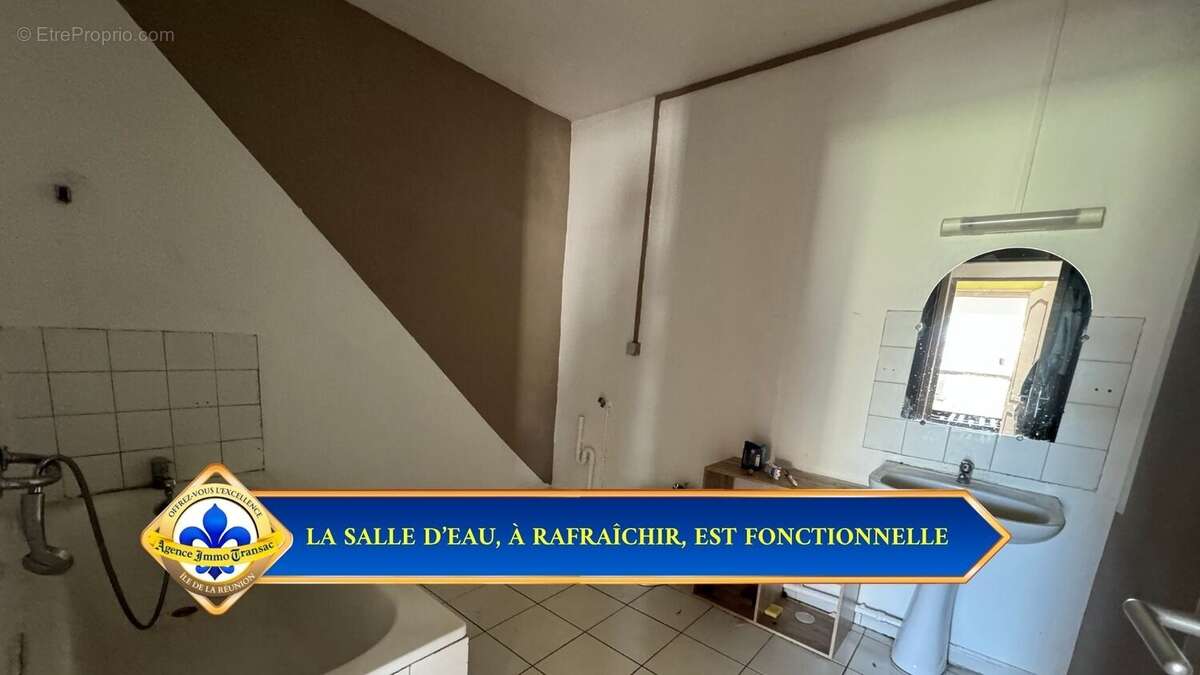 Appartement 57 m² à Saint-Denis  - photo 9