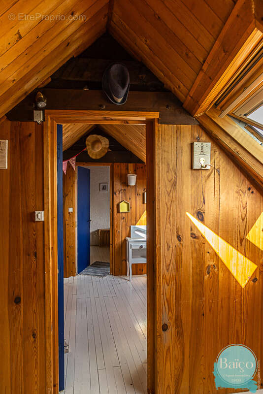 Maison en pierres, Locmaria - photo 10