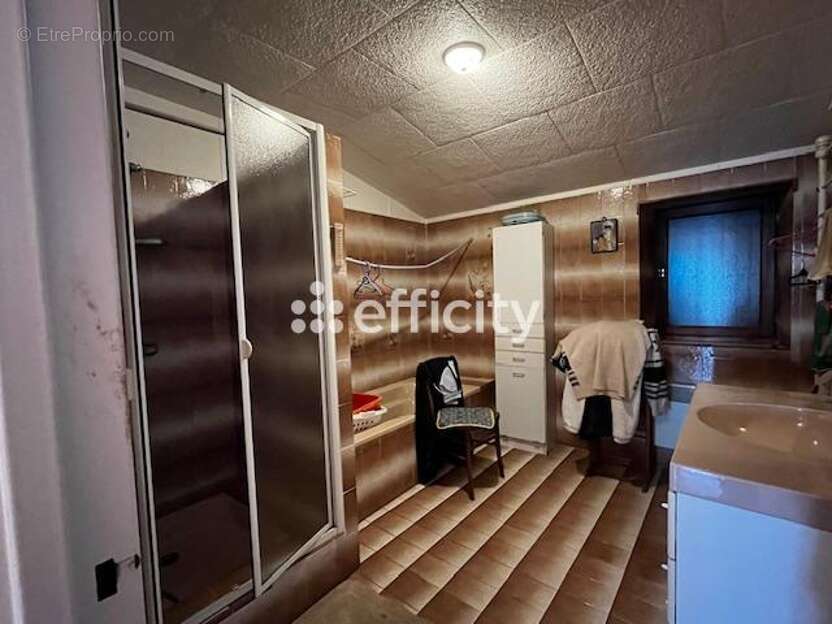 Maison à SEMUSSAC