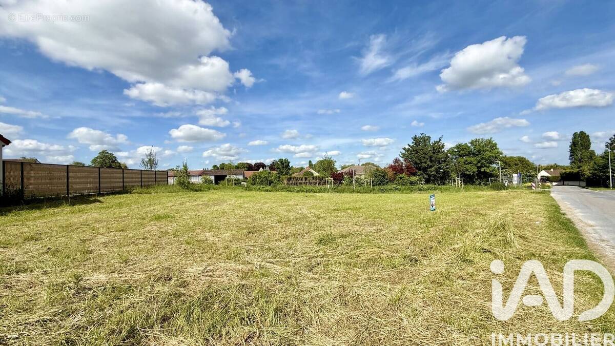 Photo 1 - Terrain à LAVANNES