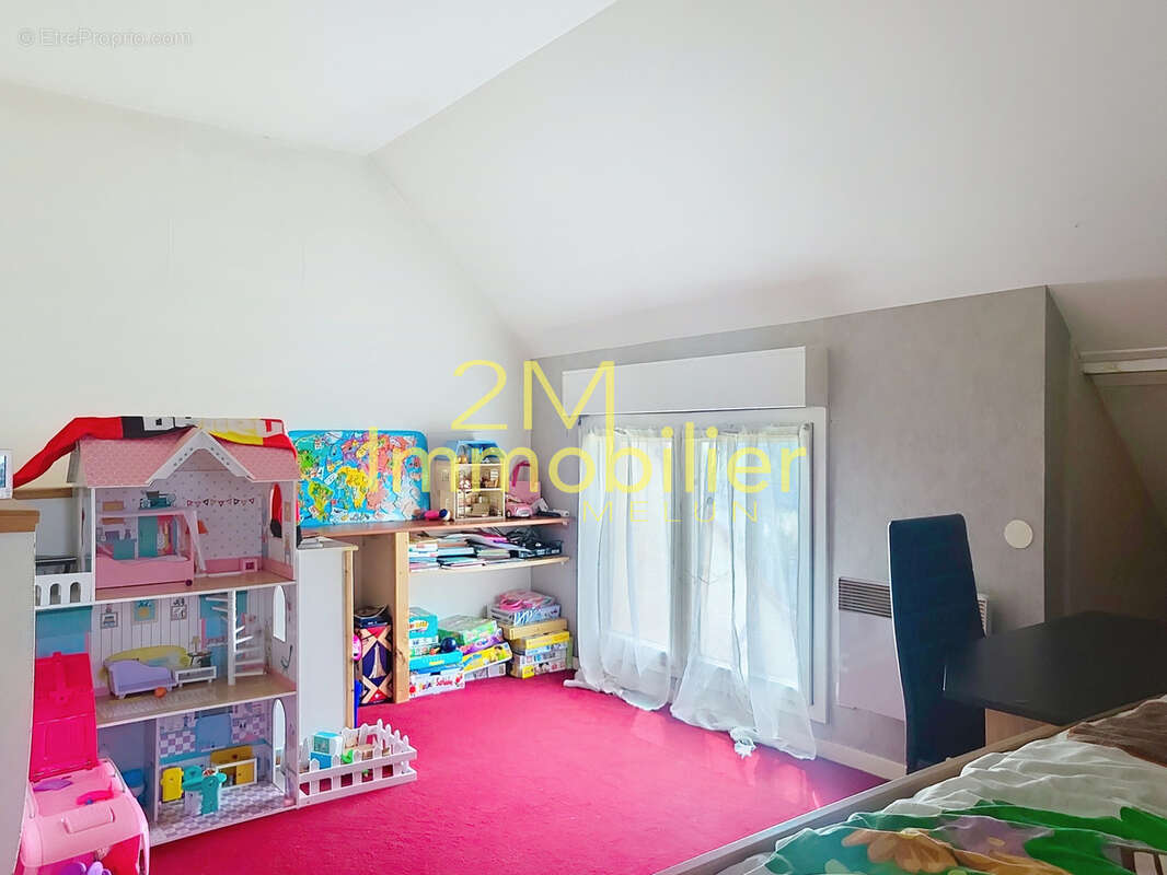 Appartement à DAMMARIE-LES-LYS