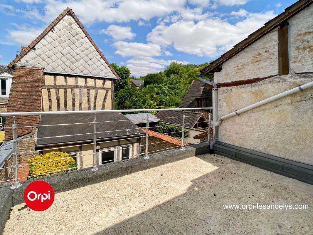 Maison et local commercial À Vendre - photo 14