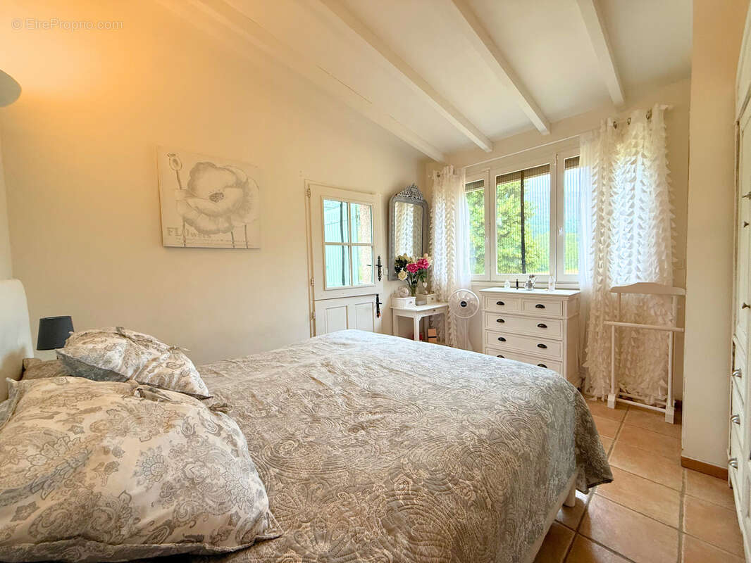 Maison 110 m2 Barret-sur-Méouge, proche Sisteron - photo 8
